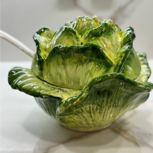 Green Ceramic Cabbage/Lettuce Soup Tureen with Ladle - Picture 3 of 17